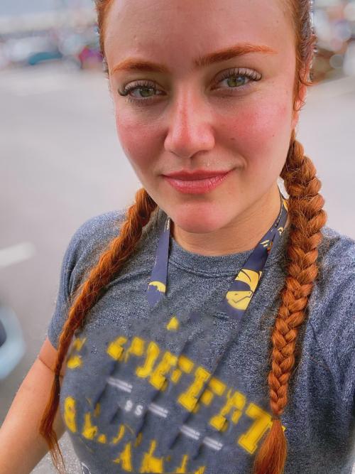 redhead-beauty:  Put braids for last week