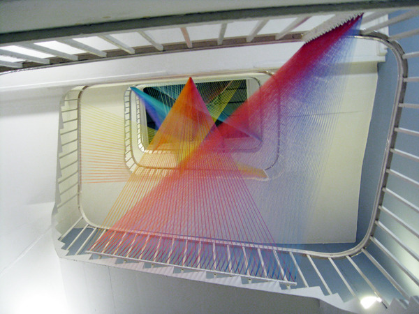 the-vortexx:  Amazing examples of string art by Gabriel Dawe 