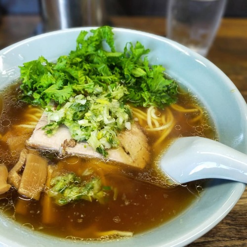 しょうゆラーメンにんにく入り 700円    #国領 #yummy #instafood #foodporn #tokyo #lunch #japanesefood #japan #ramen #no