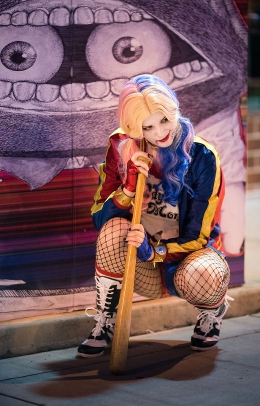 steph-kegels-a-goddess:  #HarleyQuinn porn pictures