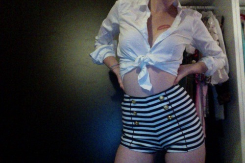 kimdixi:  Just sailor shorts. 