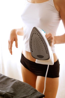 Ironing.sexy : Hot Ironing