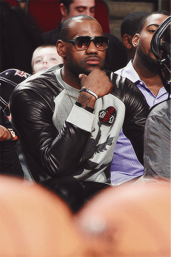 nikkiohverlycritical:   LeBron James of