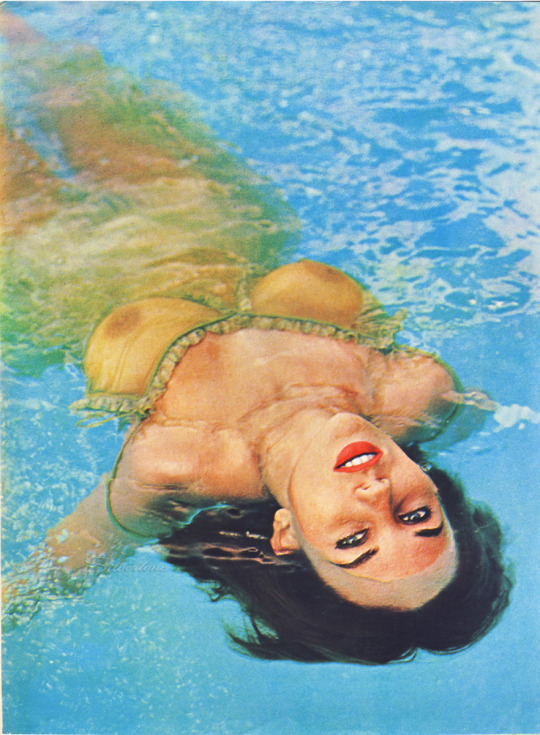 pinuptown:Colleen Farrington