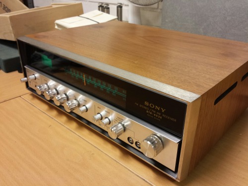 Sony STR-6036 FM Stereo / FM-AM Receiver, 1970