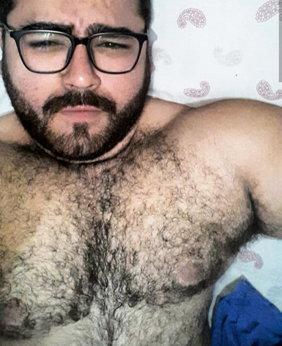 bear-hairy:  Déjanos tu comentario 🐻 . Rebloguea y comparte el contenido si te