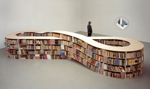 theburnthatkeepseverything:  Awesome Bookcases.   