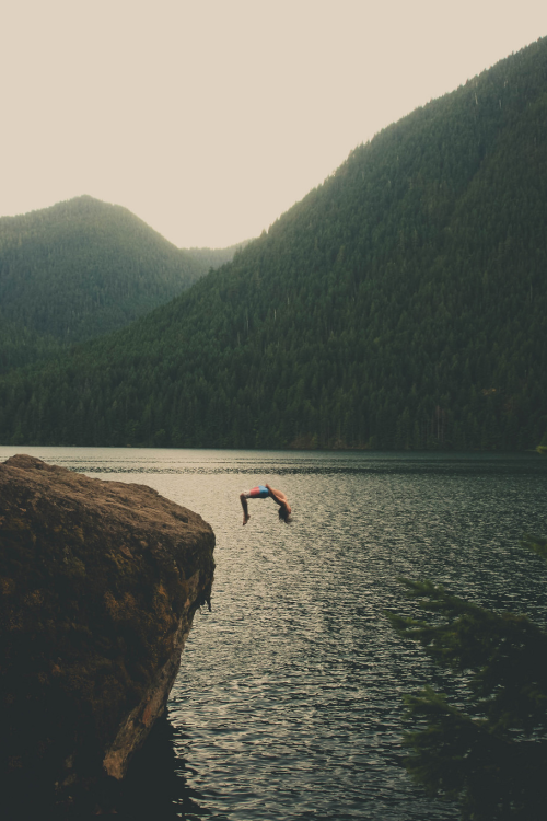 jrxdn: Cliff Jumping