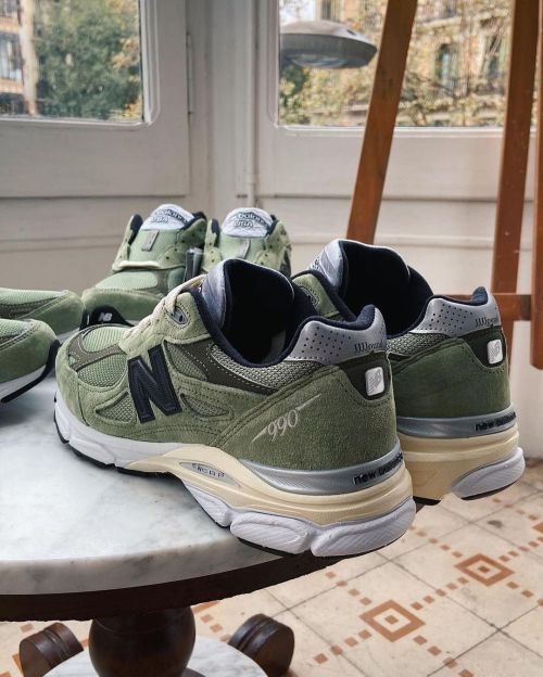 haverst:JJJJound X New Balance 990v3sourceHaverst on Instagram