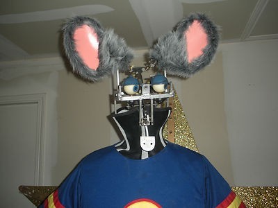 CHUCK E CHEESE ANIMATRONIC ROBOT SHOWBIZ PIZZAThis is a Used As Is Chuck E Cheese Animatronic Robot 