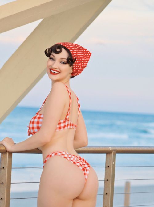  Pin up shoot! 