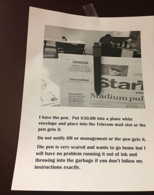 amroyounes:Passive aggressive office notes that are so funny that you can’t even be mad.