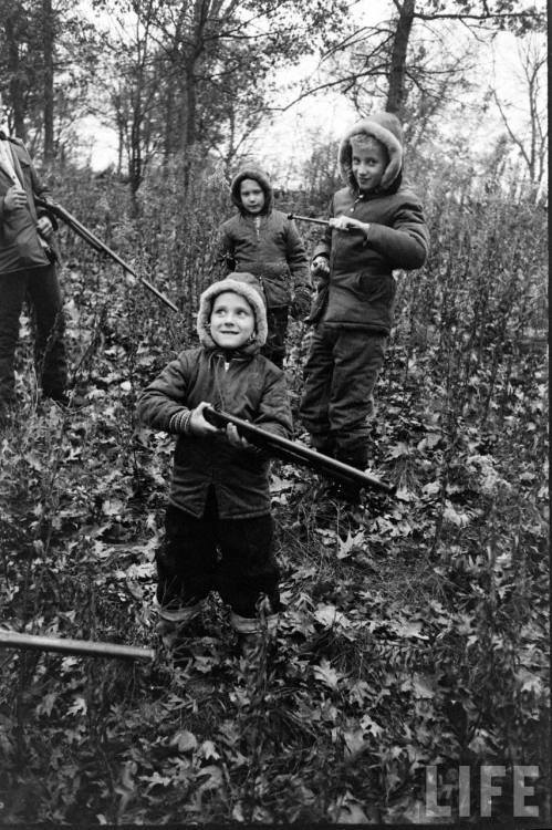 Father taking children hunting(Stan Wayman. n.d.)
