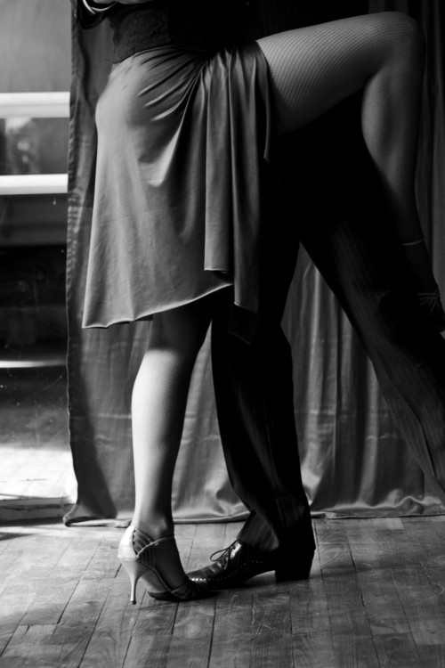shhhaftermidnight:  Two to tango.