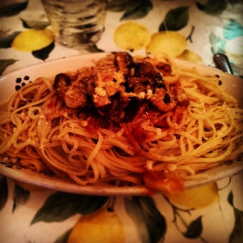 Food porn! #pasta #osaka #japan #italianmade #food #porn #lanterna #friends #250g #tabemono (at 大阪市