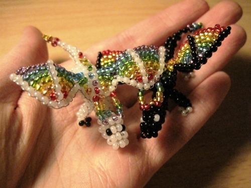nabesima:Rainbow baby dragons!!Look at my new children, I love them.
