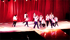 haleyjemes:glee cast + glee tour