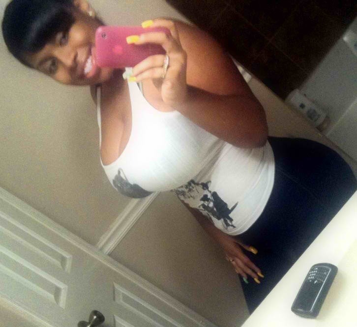 hbombcollector:  Sideways selfie. 