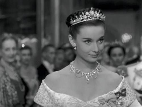 theniftyfifties: Audrey Hepburn in ‘Roman Holiday’, 1953.