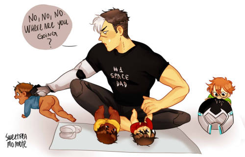 sweetpeamomote: Shiro has a lot of work to do until season 2 starts!  More of Shiro as Space Dad: x (btw, i have twitter now! Go and follow me: sweetpeamomote) 