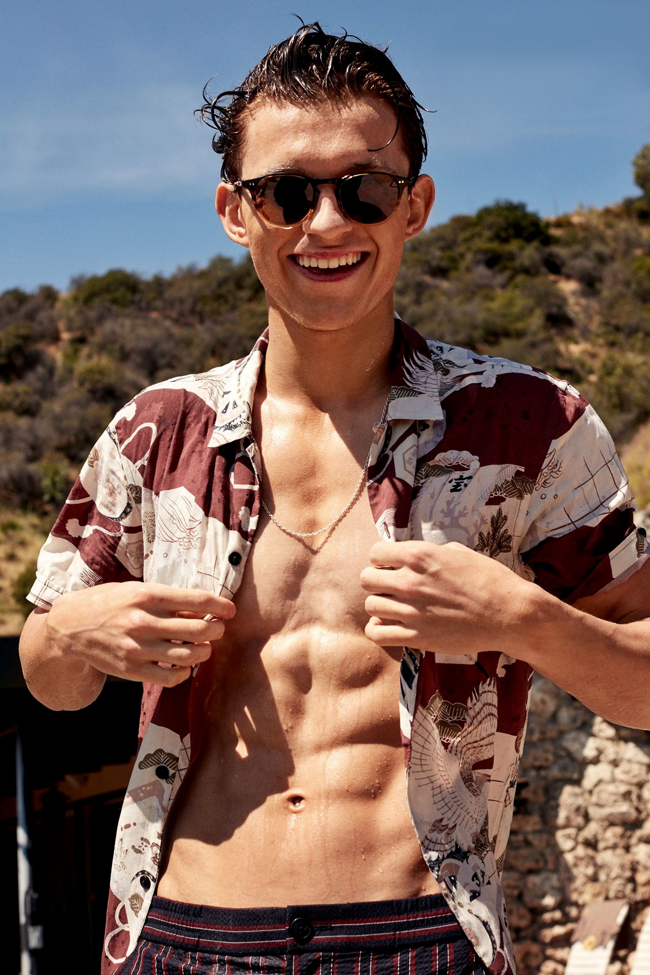 0hmyg0shj0sh: meninvogue:  Tom Holland photographed by Carter Smith for British GQ.