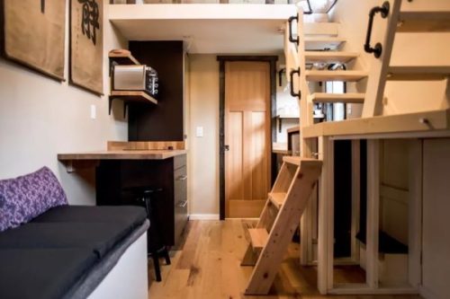dreamhousetogo:  An AirBnB tiny house for rent in Seattle, WA https://www.airbnb.com/rooms/6482409 