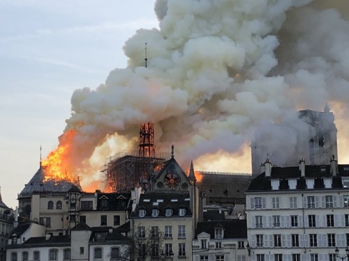 856 Ans D’histoire… 