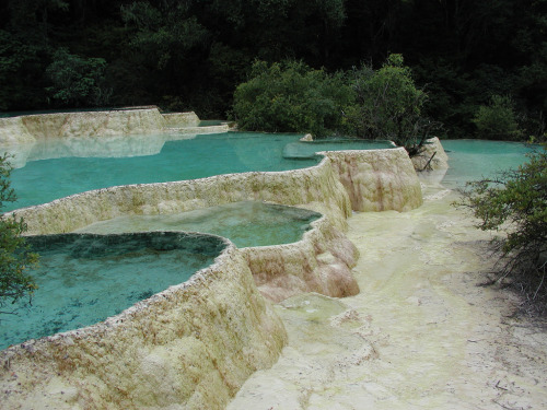 Sex 55mint:  Huanglong Limestone Pools (by chze17) pictures