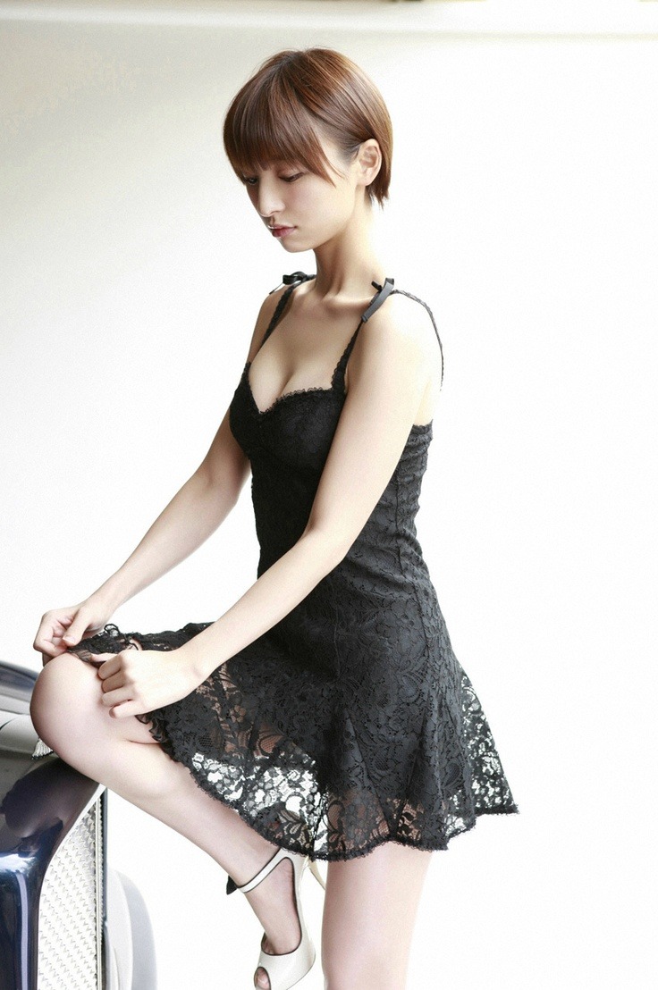 toshi:  mariko shinoda 