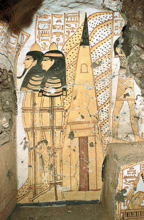 ancient-egypts-secrets:Tomb TT335 of the sculptor Nakhtamon. He was one of the craftsmen o