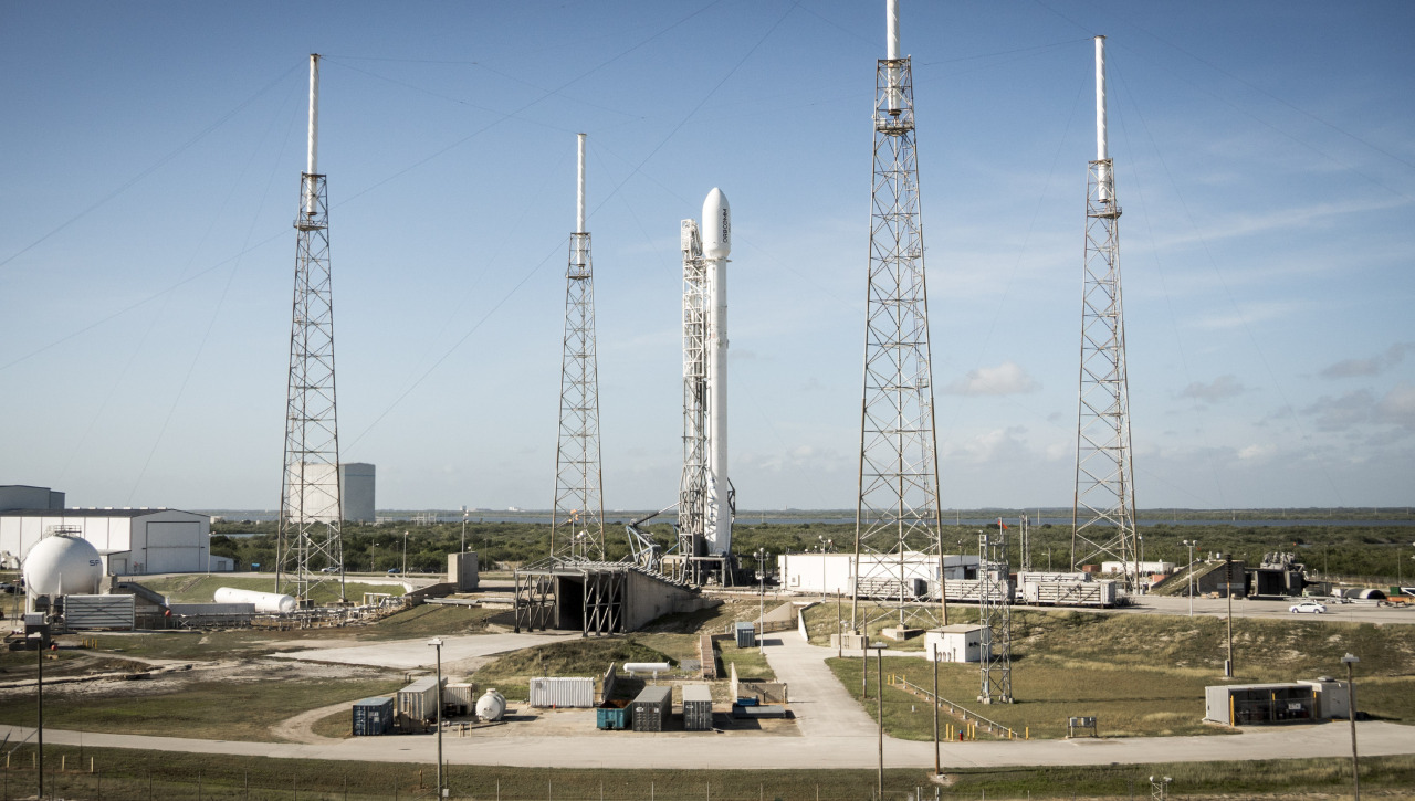 rocketumbl:  SpaceX  Falcon 9