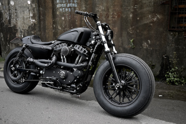 the203alphafemale:  whatdarknesshides:  The Bomb Runner &lt;3  omFg this is what