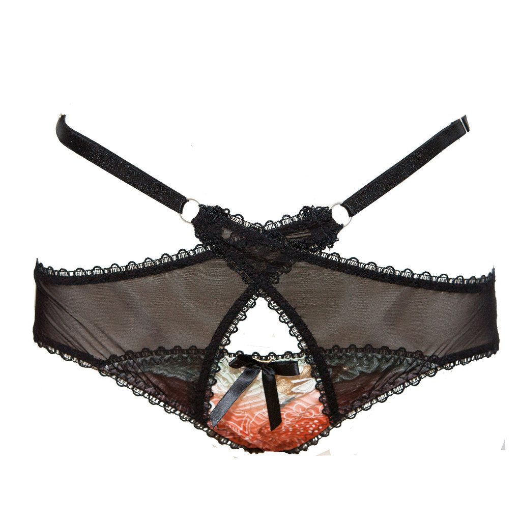 decadentandwilde:  Sayuri cut out kimono silk brief - Karolina Laskowska [x] 