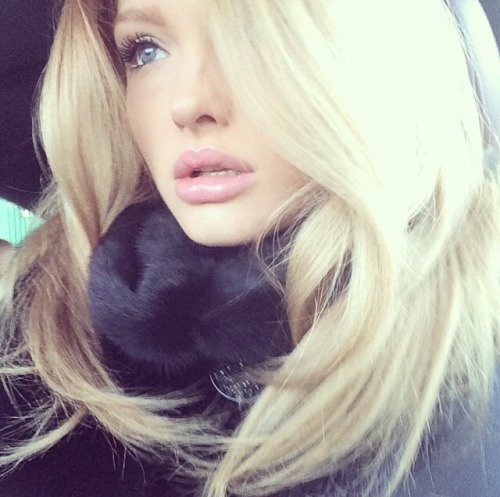 rhapsodybrohemian:  Those lips and eyes.