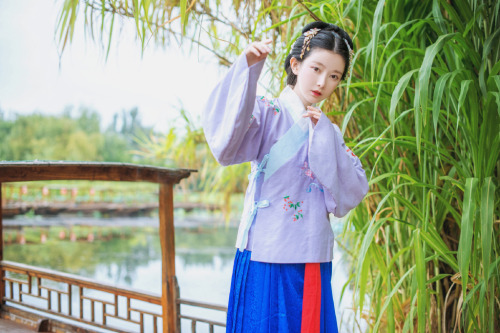 hanfugallery: traditional chinese hanfu by 芥子记汉服 