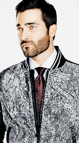 Sex alekzmx:  hornyhoechlin:      Tyler Hoechlin for pictures