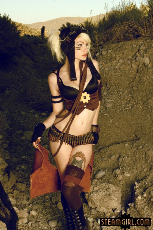 steamgirlofficial:  There’s an unwritten rule in Las Vegas, “The house always wins”. Well I think after seeing these photos, I have a new Vegas rule for Mr. House, or whoever comes up with these sayings; “When Rin is on SteamGirl.com, everyone