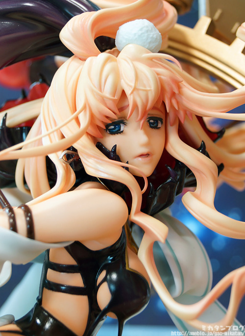 nendoroidoftheday: Today’s scale figure of the day is: Max Factory’s 1/7 Sheryl Nome from マクロス フロンティ