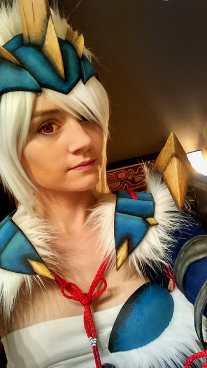 So last weekend at Colossal Con was my debut/test run of my Zinogre Gunner set, which is basically t