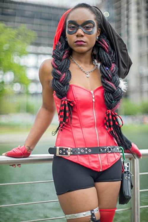 cosplayingwhileblack:  Character: Harley Quinn  Series: BatmanSUBMISSION