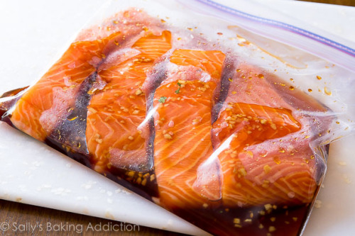 foodffs:Garlic Honey Ginger Glazed Salmon with BroccoliReally nice recipes. Every hour.Show me what 