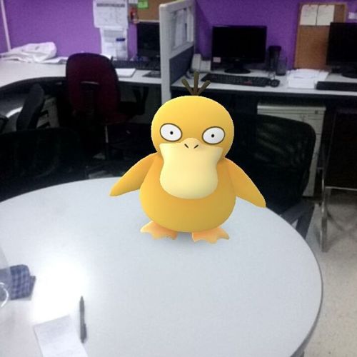 Eh may nakita kang #Psyduck sa office. #PokemonGo #Pokemon (at Makati, Philippines)