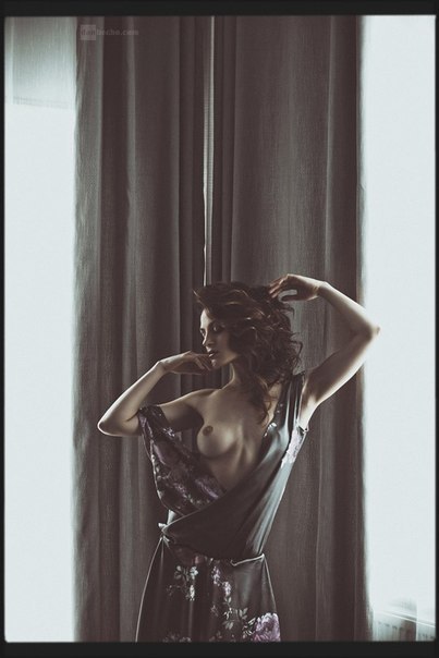  Photo by Dan Hecho 