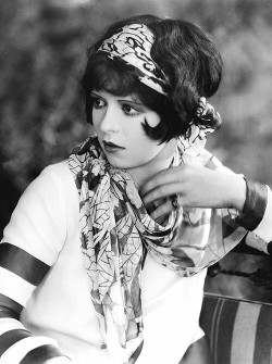 xxhorace:  Clara Bow - 1926 