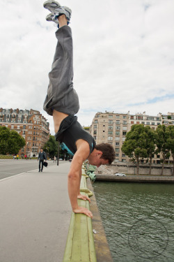 urban-moves:  © www.BrendanJackman.com