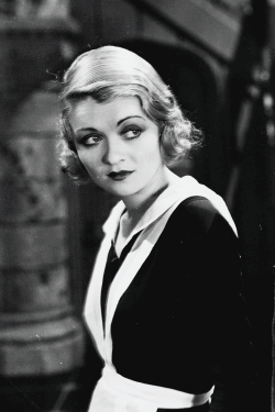  Constance Bennett in Common Clay (1930)