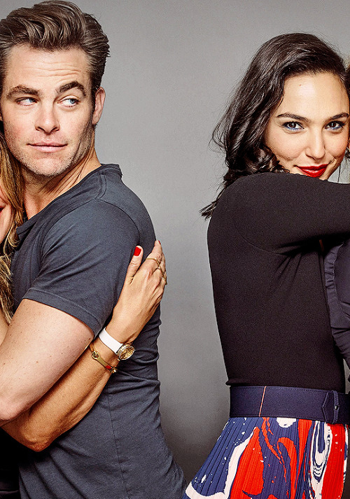 wondertrevnet: “I couldn’t imagine doing another one without him,” Gadot told Ente