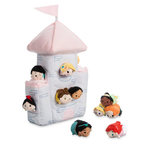 The Disney Princess Micro Tsum Tsum Castle Set is now available in the US! 