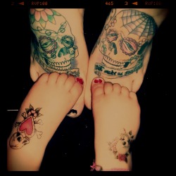 graveyard-whore:  My niece wanted tattoos like mine. So we got her some stick ons. :’)