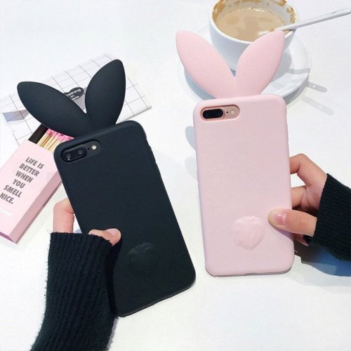 Hey loves! I found this super cute Ariana inspired “Dangerous Woman” phone case!Pho